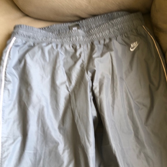 Pants - Picture 2 of 3